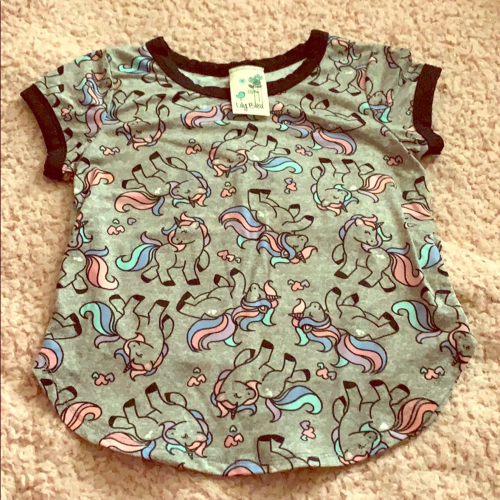 Unicorn tee